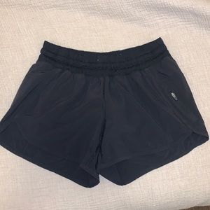 Lululemon Tracker Shorts 2.5 inches